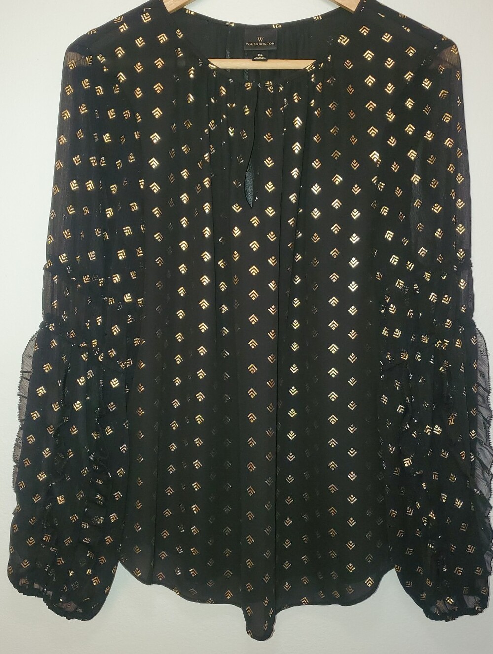 Worthington Black  with Gold Blouse